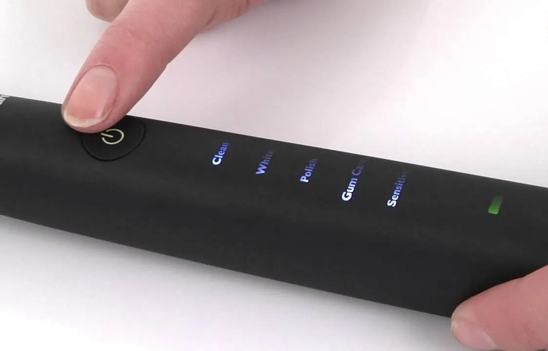 Электрическая зубная щетка Philips Sonicare DiamondClean HX9352 в Москве и Московской области от магазина Ammina