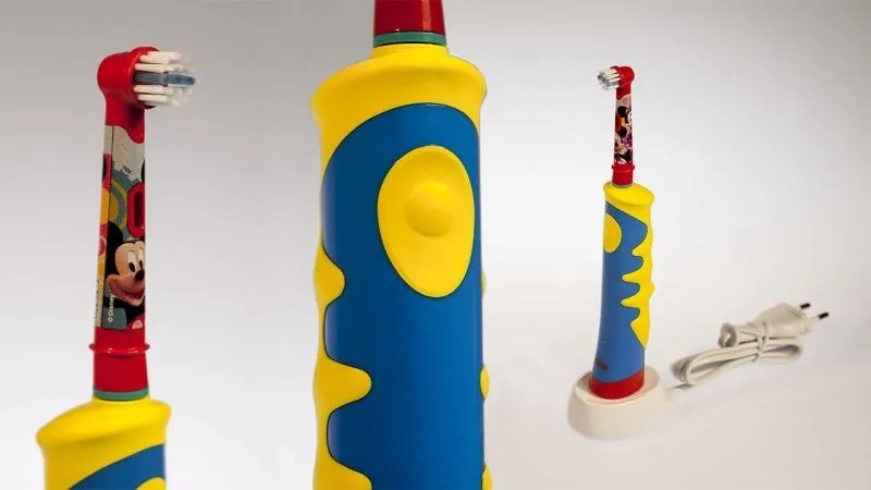 Электрическая зубная щетка Braun Oral-B Kids Power Toothbrush D10.513 в Москве и Московской области от магазина Ammina