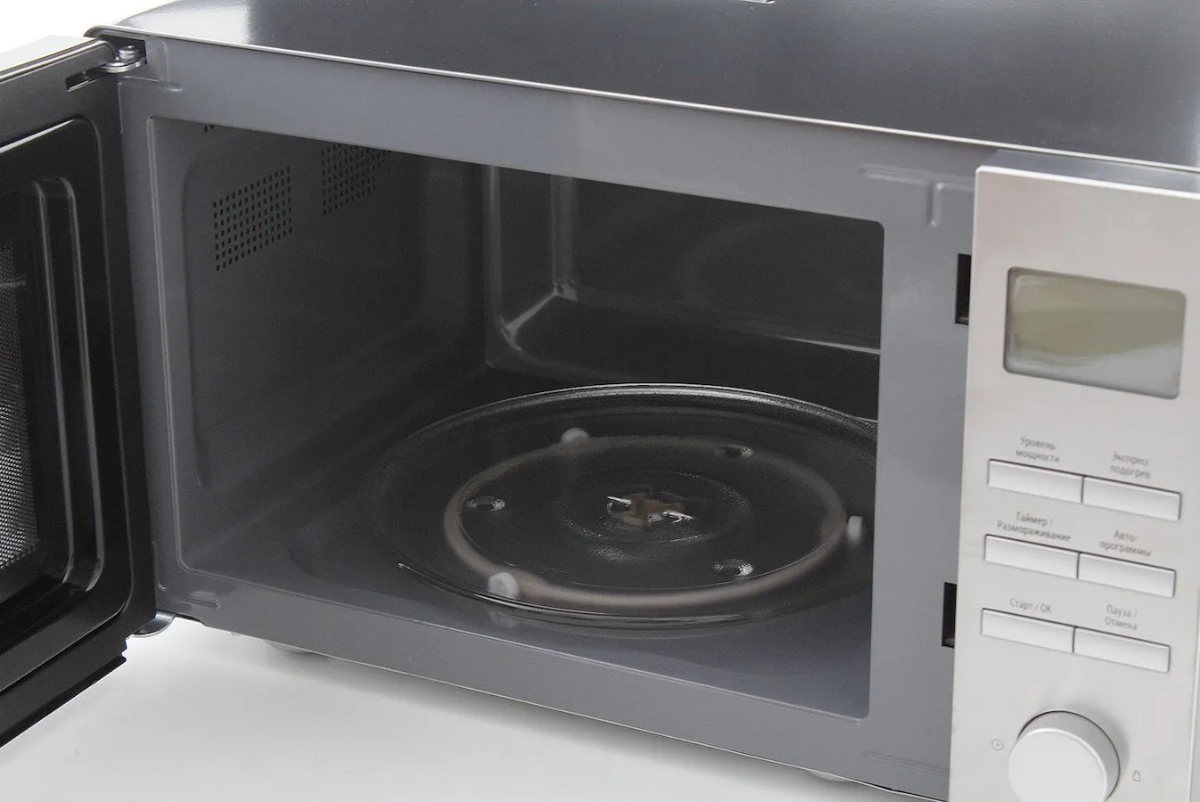 Микроволновая печь Leran FMO 23D77 в Москве и Московской области от магазина Ammina